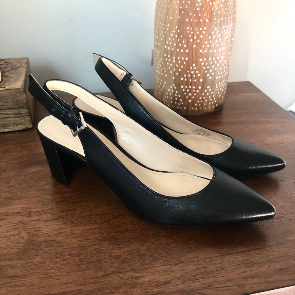 Black sling back heels Marc Fisher